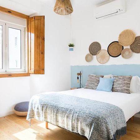 Feel Home In This Stunning Renovated Nest In Graca Lissabon Exterior foto