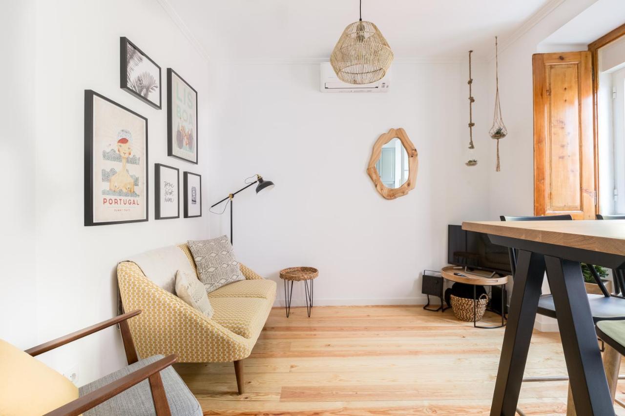 Feel Home In This Stunning Renovated Nest In Graca Lissabon Exterior foto