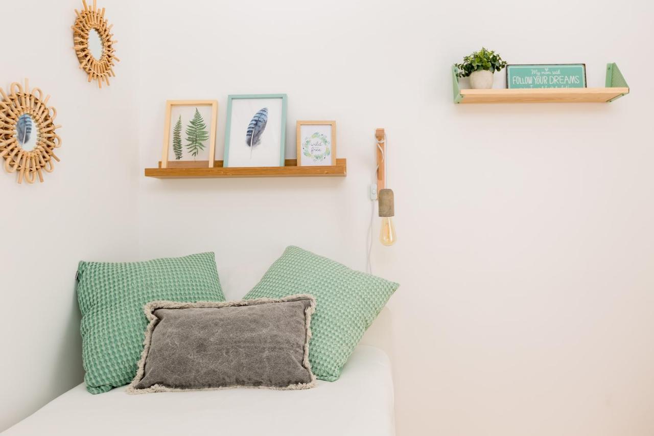 Feel Home In This Stunning Renovated Nest In Graca Lissabon Exterior foto